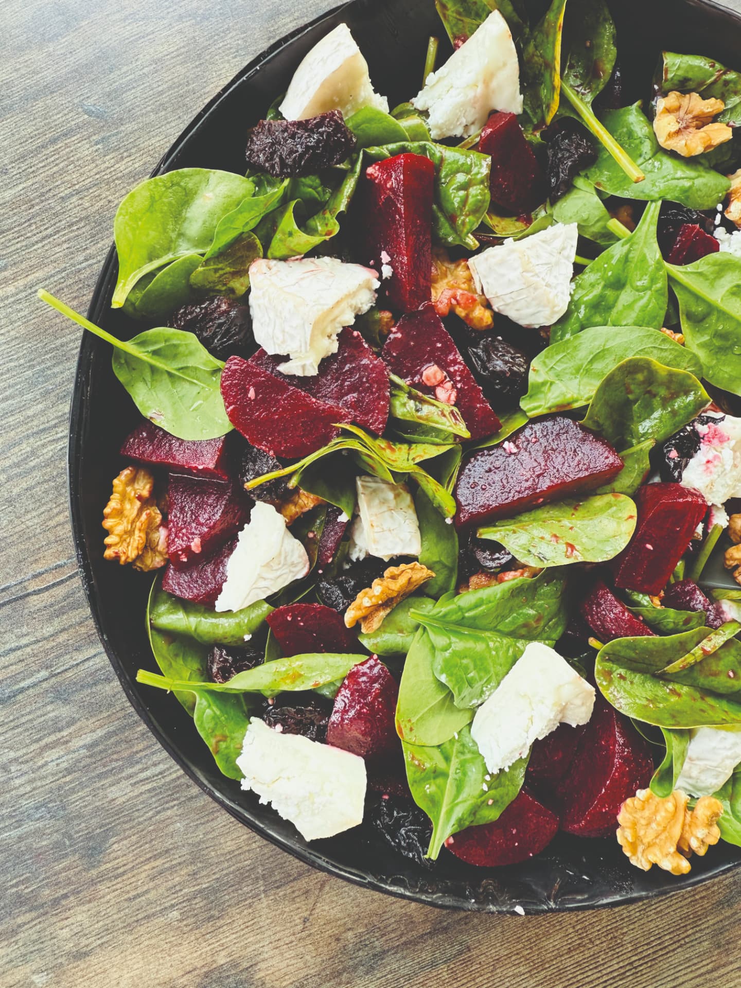 Beetroot & Goat Cheese Salad